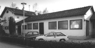 Company building til 1995