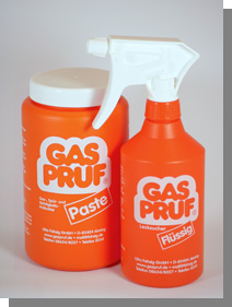 left GASPRUF-Paste; right GASPRUF-Flüssig